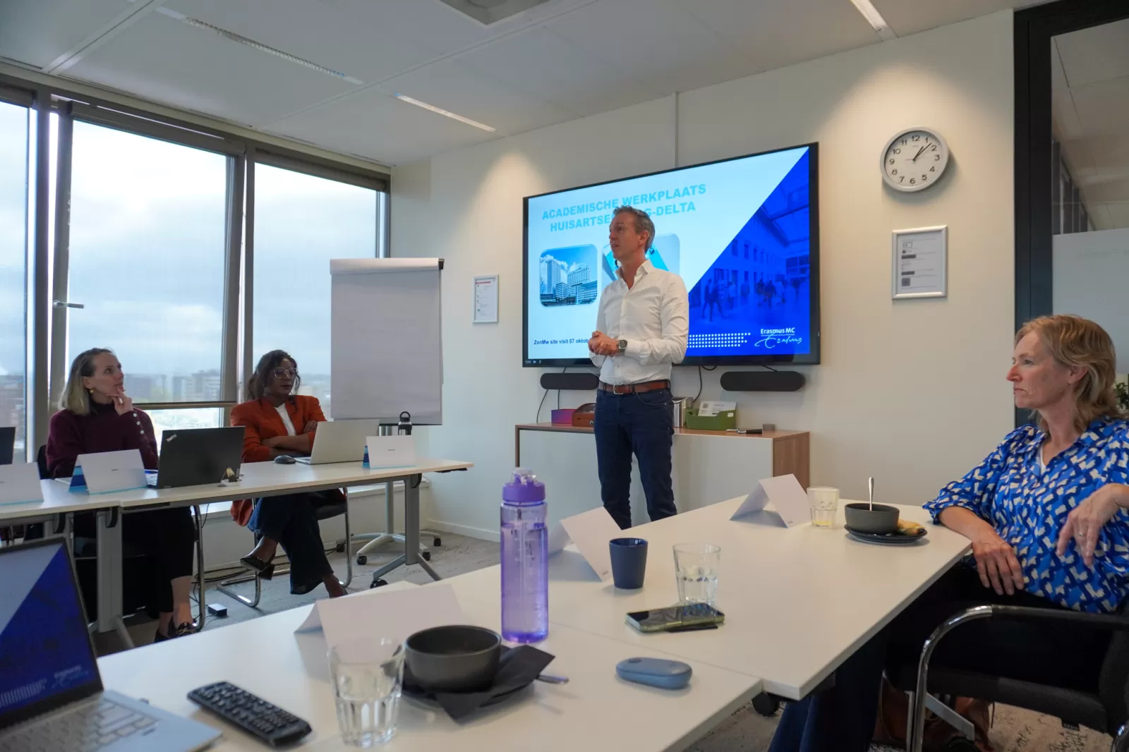 Erik Bischoff opent de site-visit van ZonMw bij de AWH-Delta